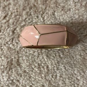 Limited cuff bracelet